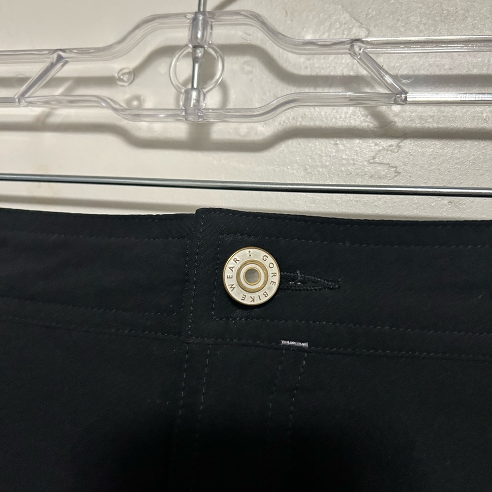 Gore bike wear shorts size medium - Picture 5 of 6